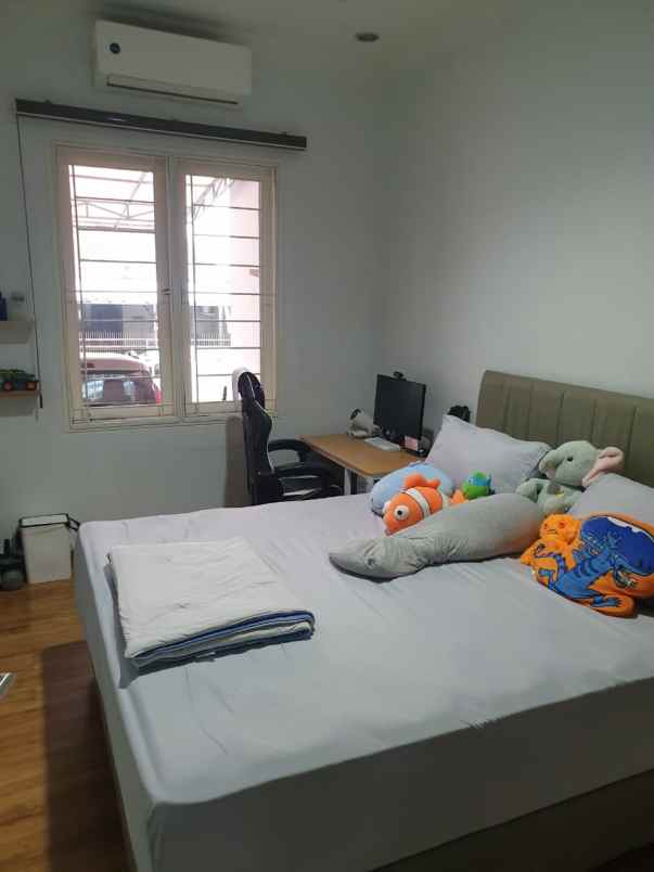 dijual rumah kelapa puan kelapa gading