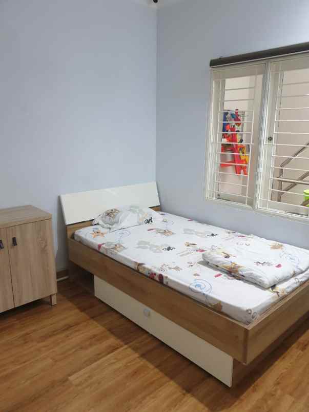 dijual rumah kelapa puan kelapa gading