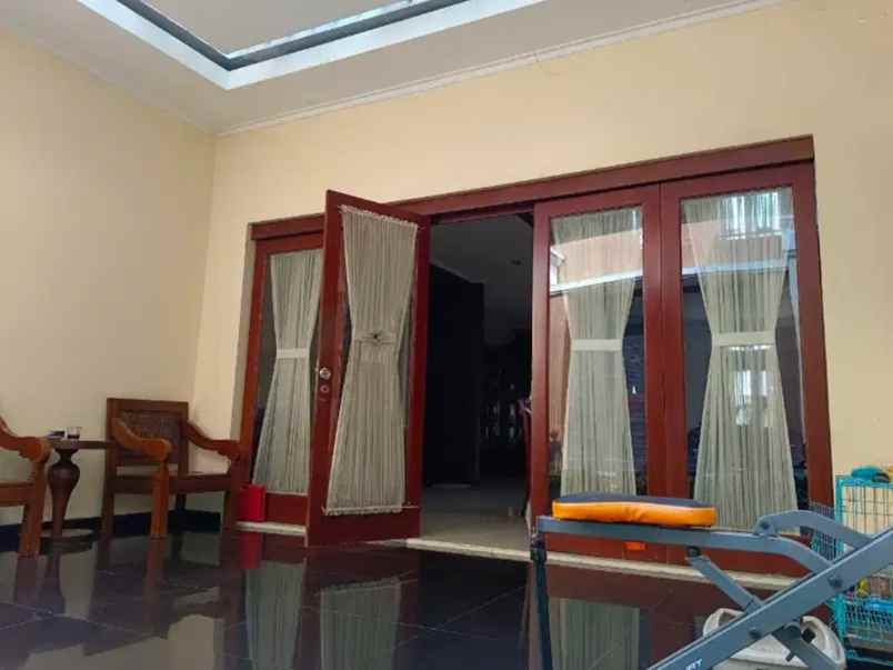 dijual rumah kemang pratama 1 jl duta