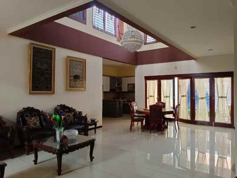 dijual rumah kemang pratama 1 jl duta