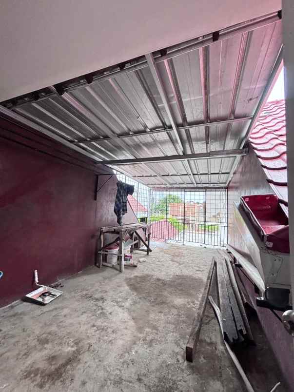 dijual rumah kemang pratama 3 bekasi