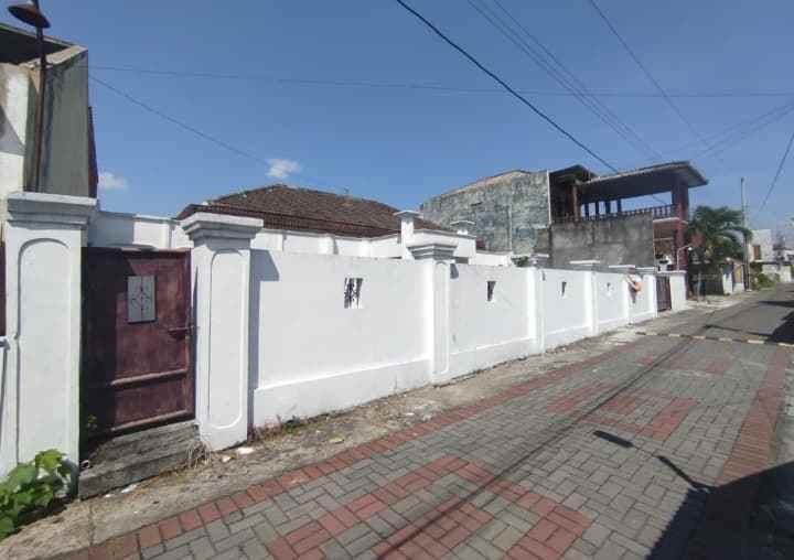 dijual rumah kentungan condongcatur