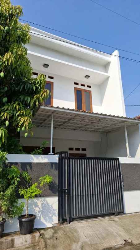dijual rumah kompl batan legoso raya