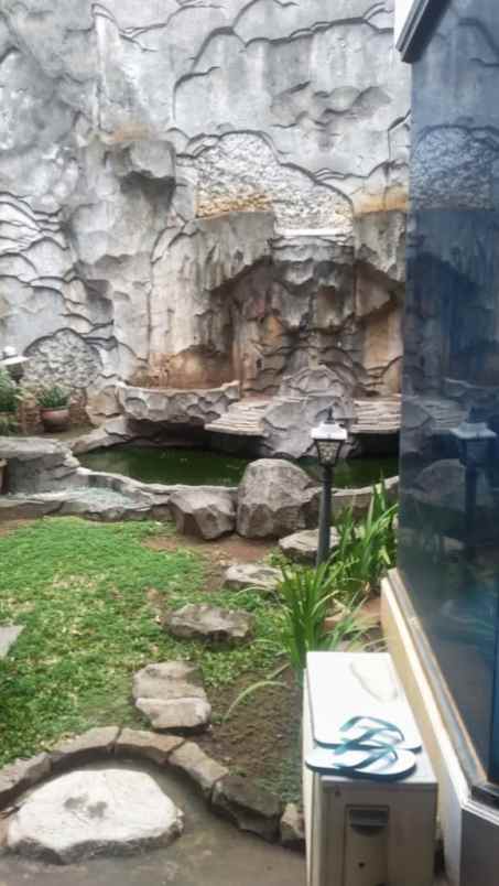 dijual rumah komplek abadi