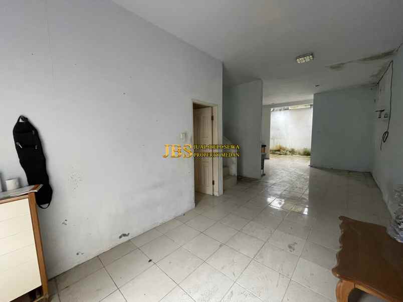 dijual rumah komplek atria residence