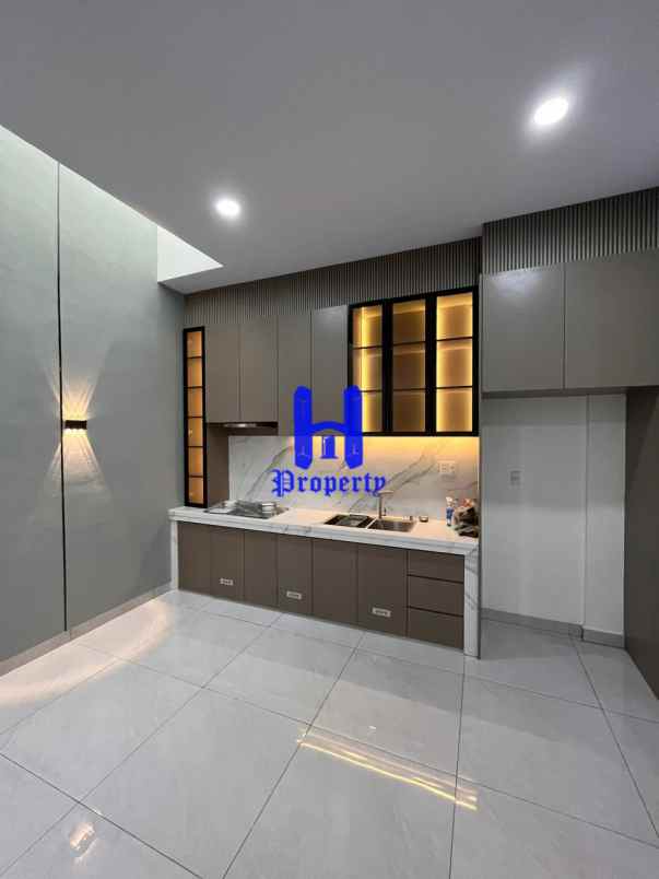 dijual rumah komplek cemara harmoni