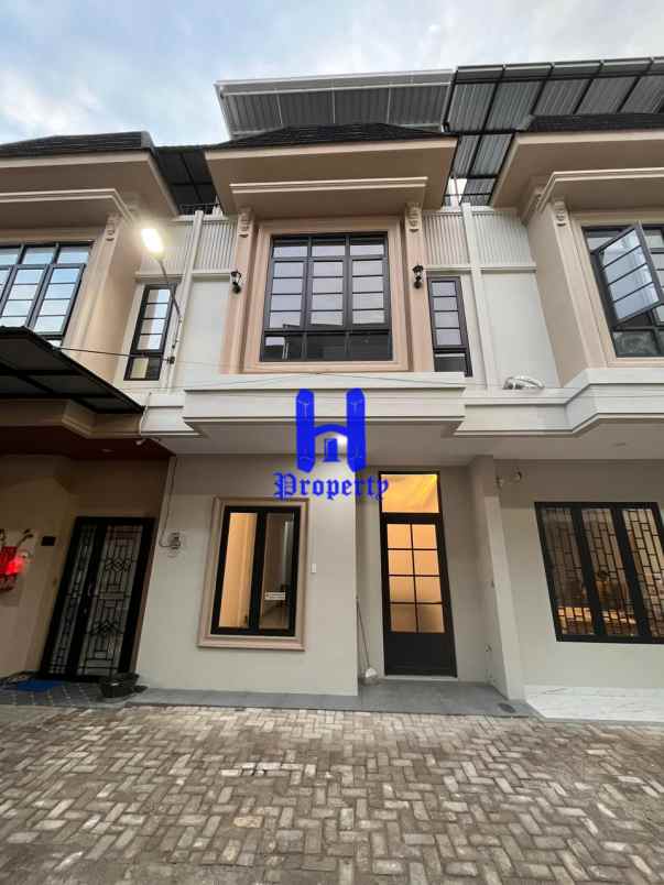 dijual rumah komplek cemara harmoni
