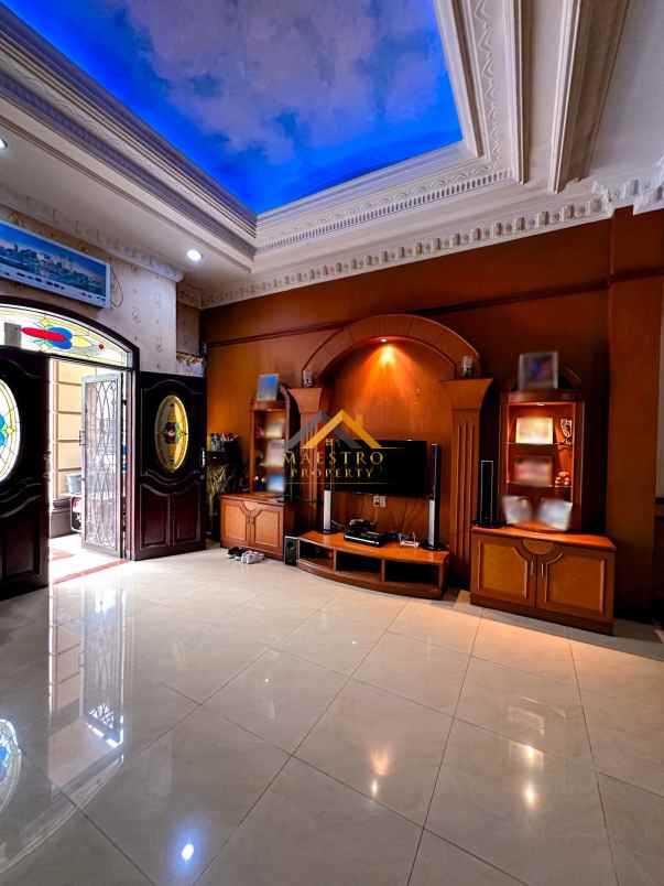 dijual rumah komplek cemara indah jalan