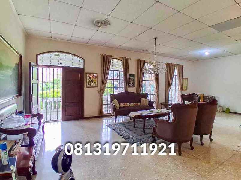 dijual rumah komplek cinere estate blok