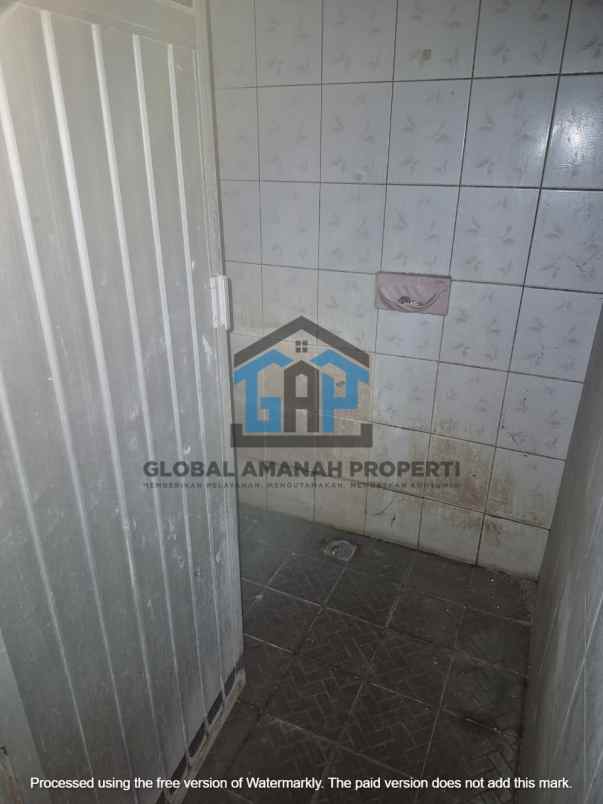 dijual rumah komplek cipageran
