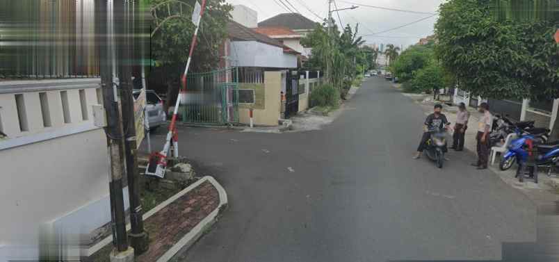 dijual rumah komplek hitung tanah sesuai njop