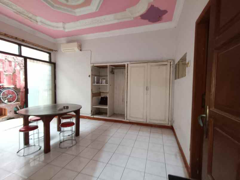 dijual rumah komplek hitung tanah sesuai njop