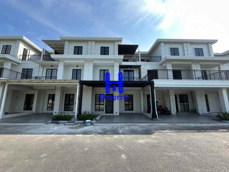 dijual rumah komplek jewel park jalan