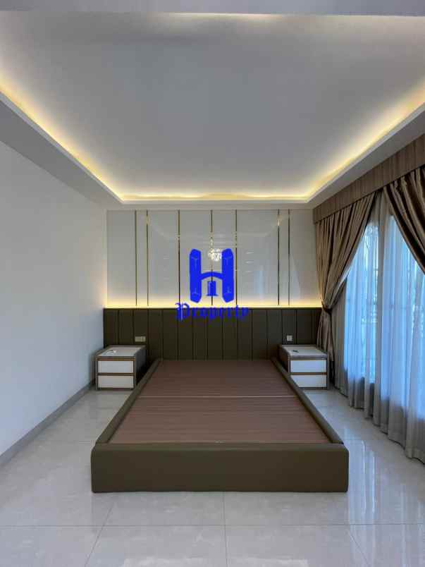 dijual rumah komplek jewel park jalan