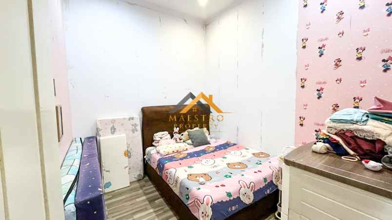 dijual rumah komplek krakatau palace 1