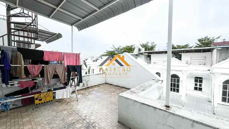 dijual rumah komplek krakatau palace 1