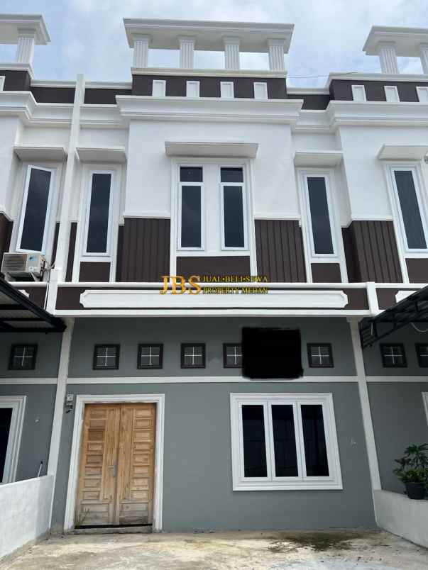 dijual rumah komplek mentari somerset