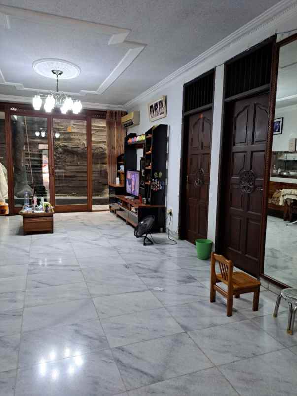 dijual rumah komplek metro sunter