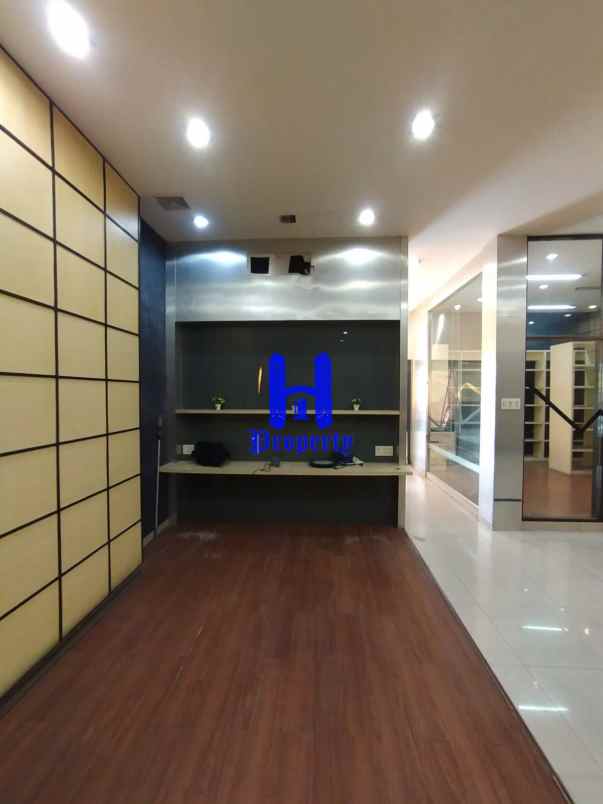 dijual rumah komplek multatuli blok cc