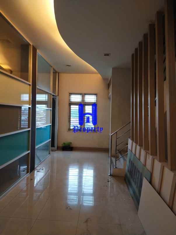 dijual rumah komplek multatuli blok cc