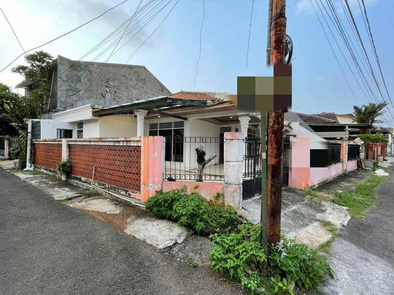 dijual rumah komplek ptb pondok kelapa
