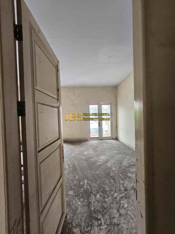 dijual rumah komplek someret regency
