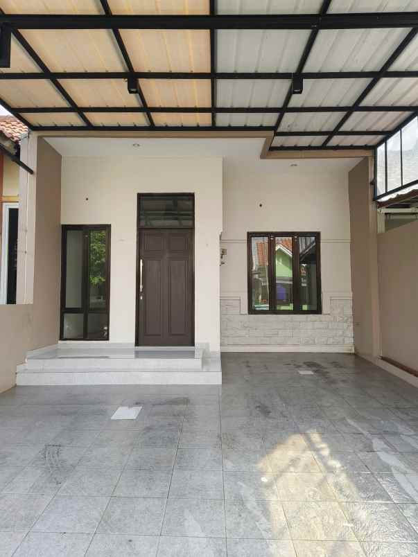 dijual rumah kota wisata cibubur