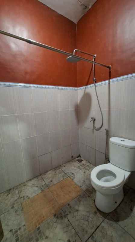 dijual rumah krukut raya gandul