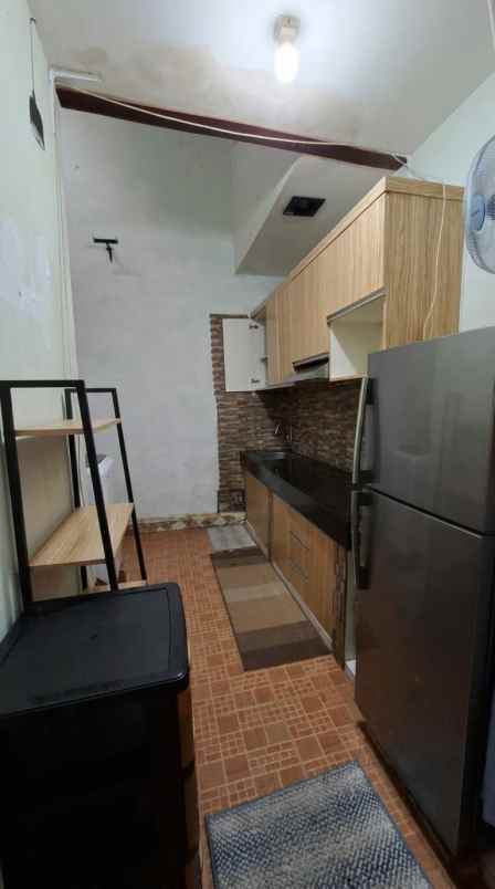 dijual rumah krukut raya gandul