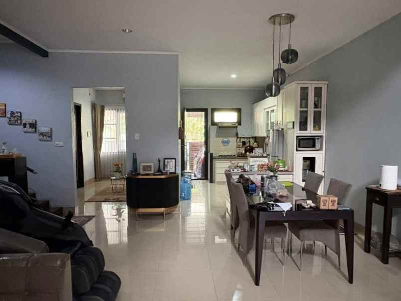 dijual rumah kupang jaya