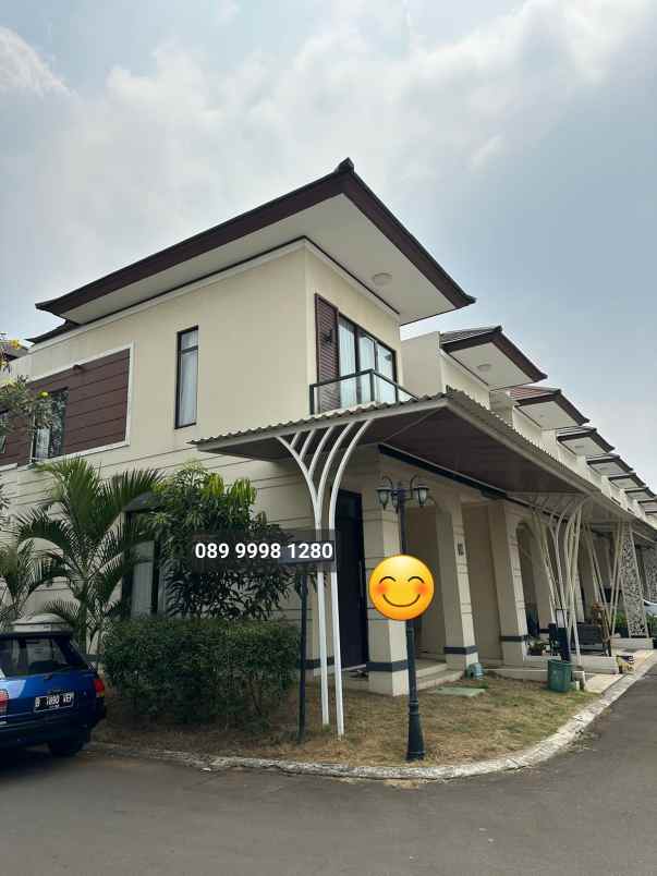 Rumah Hook Cantik Siap Huni Lavon Tangerang Cluster Allura