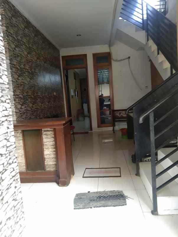 dijual rumah lebak bulus jakarta selatan