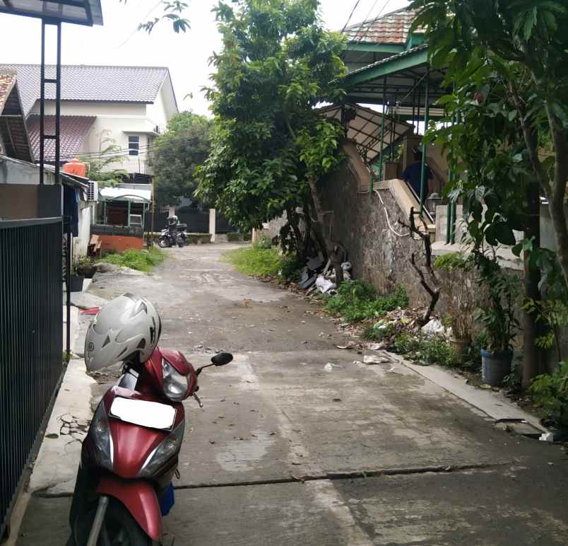 dijual rumah lebak bulus jakarta selatan