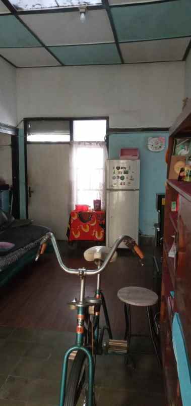 dijual rumah lembang sariwangi