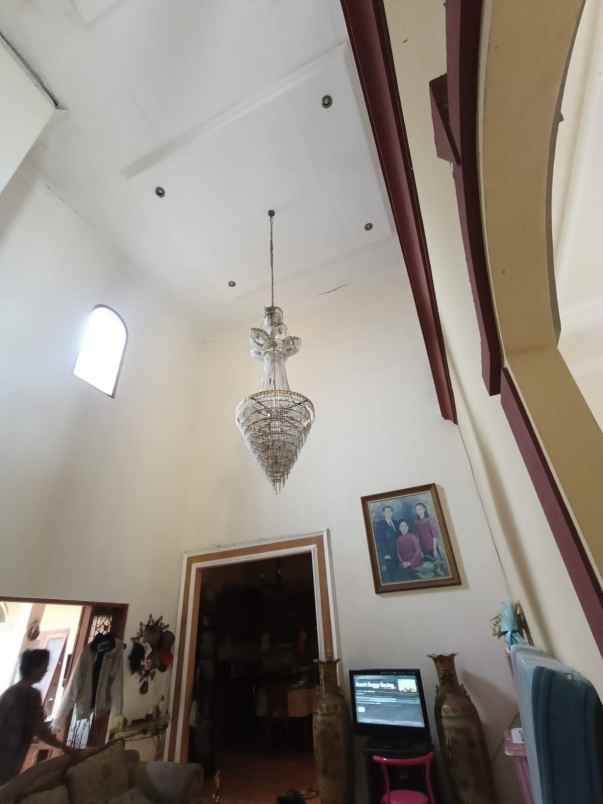 dijual rumah lokasi candi mendut suhat kota malang