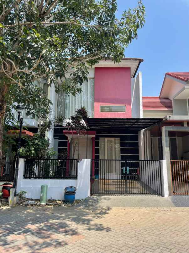 dijual rumah lowokwaru