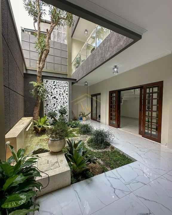 dijual rumah maguwoharjo depok sleman