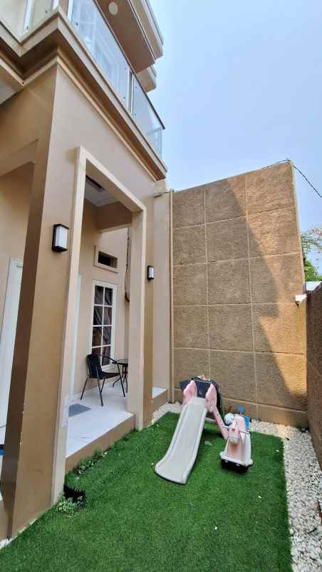 dijual rumah makasar jakarta timur