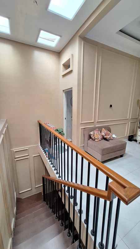dijual rumah makasar jakarta timur