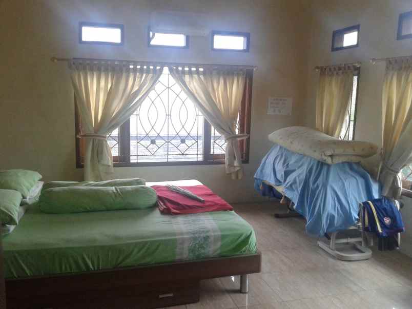 dijual rumah mampang pancoran mas depok