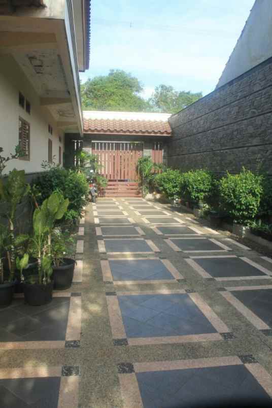 dijual rumah mampang pancoran mas depok