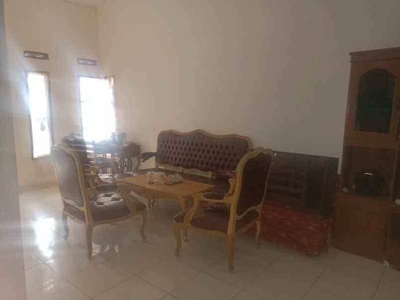 dijual rumah margahayu raya