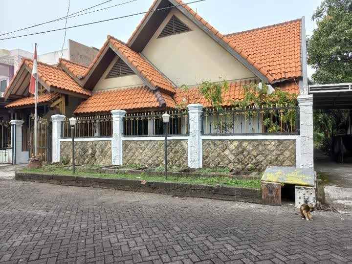dijual rumah medokan