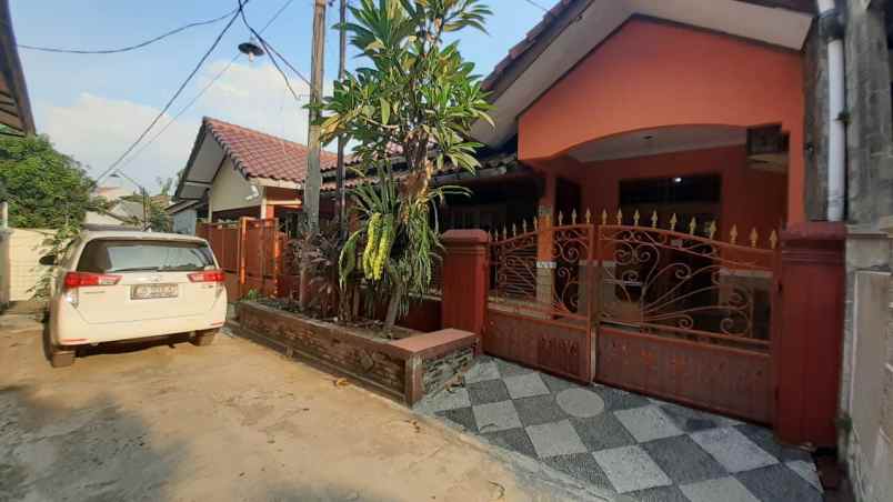 dijual rumah mekarsari kec cimanggis