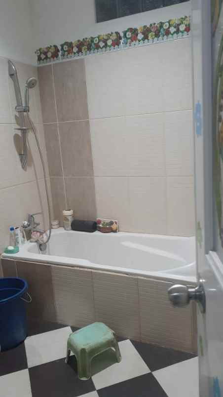 dijual rumah mekarsari kec cimanggis