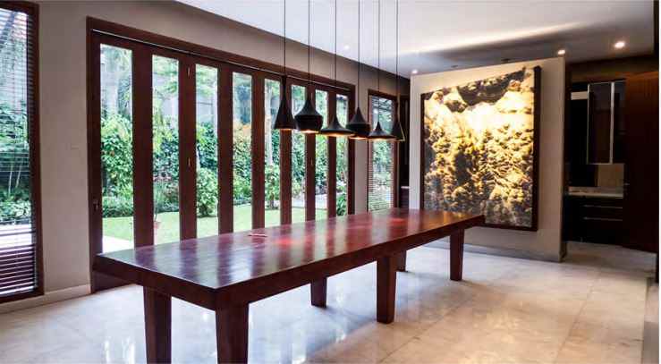 dijual rumah mewah di area kemang