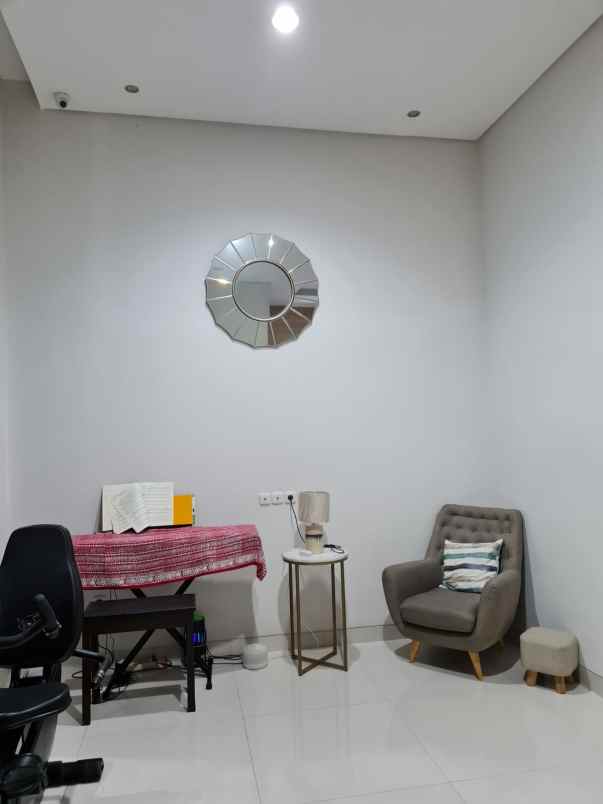 dijual rumah mewah di daerah jakarta pusat