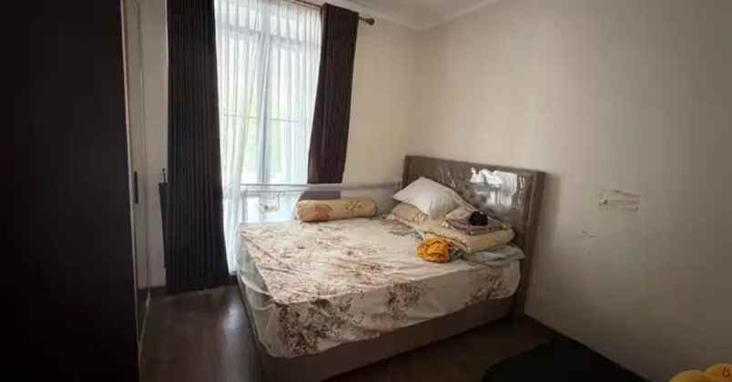 dijual rumah mewah hook kertabumi karawang jawa barat