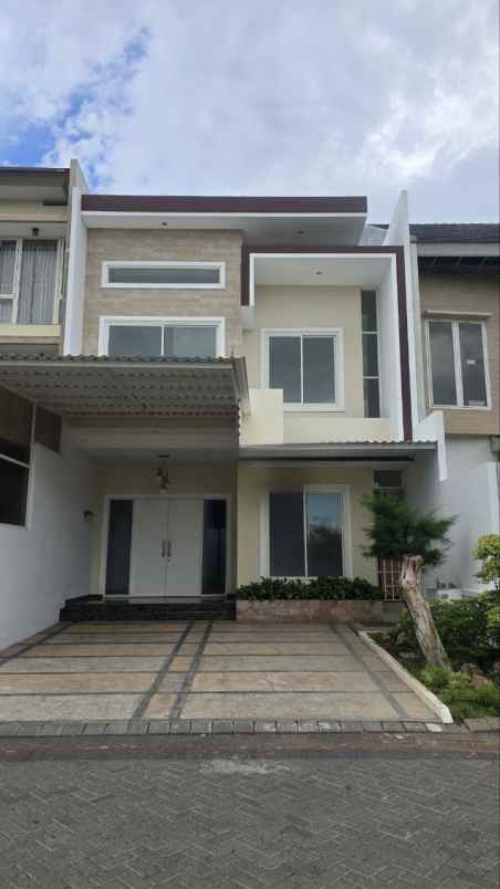 dijual rumah mulyorejo