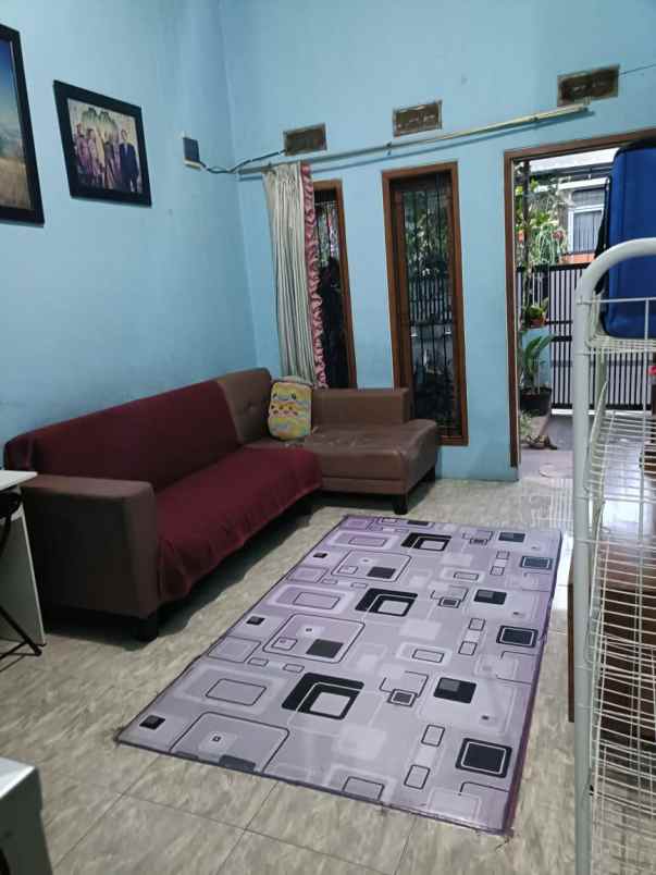 dijual rumah murah di komplek arcamanik bandung